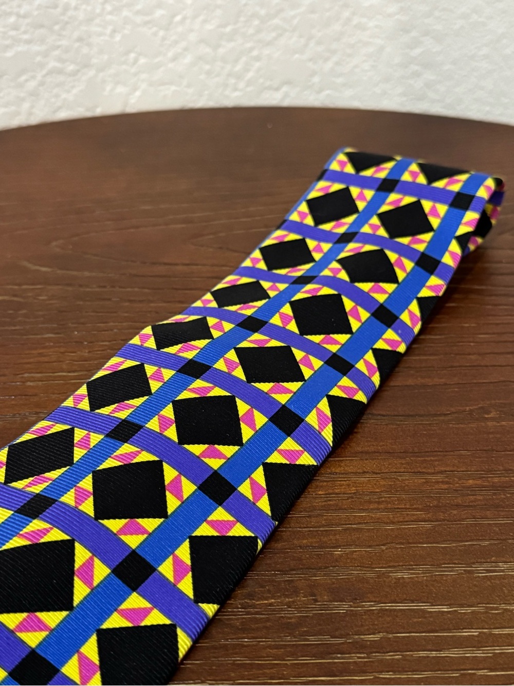 Versace Vintage Geometric Pattern Silk Neck Tie - Blue Purple Black Pink Yellow - Picture 5 of 6